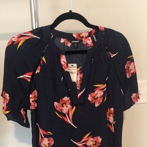 NWT Navy blouse with floral print, size S